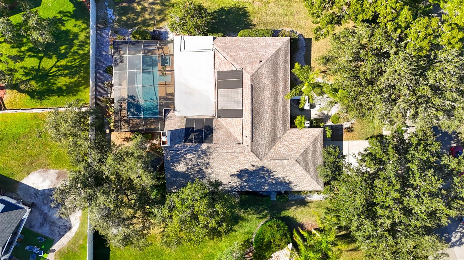 Listing photo id 76 for 6005 Pratt Street