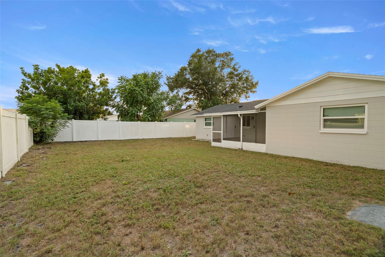 Image 29 of 34 For 1863 12th Street Sw