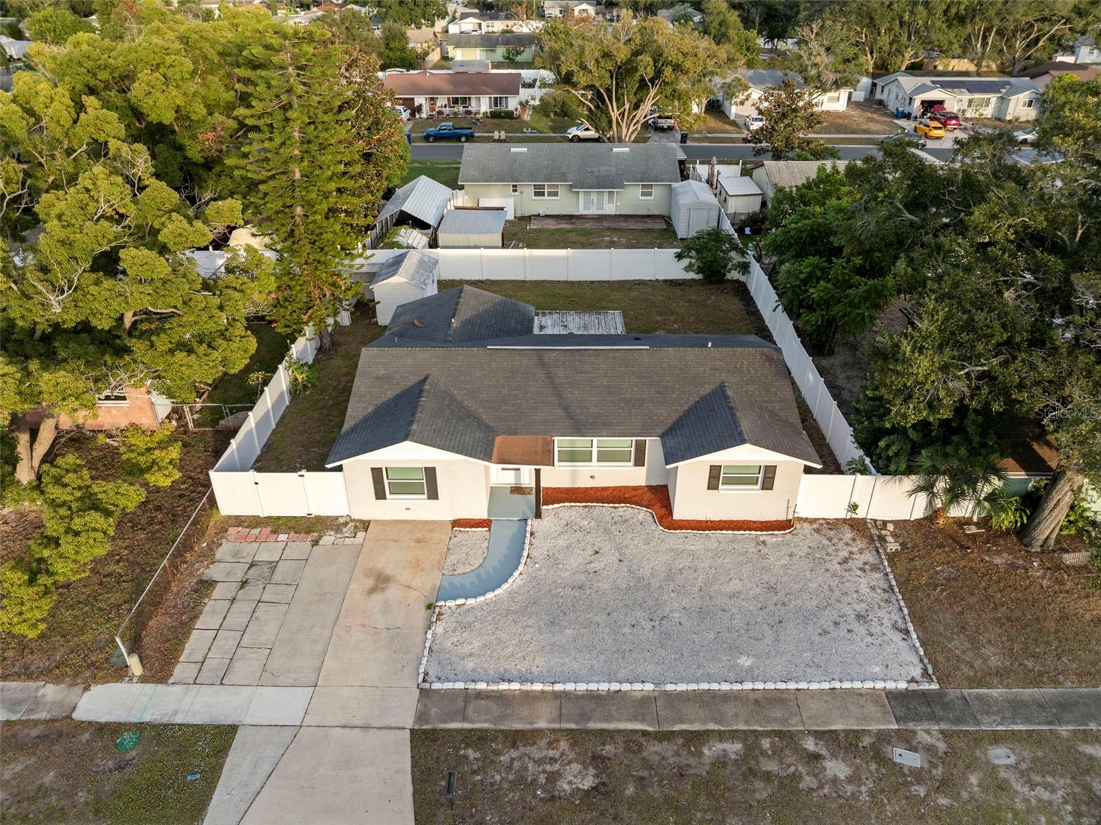 Image 4 of 34 For 1863 12th Street Sw