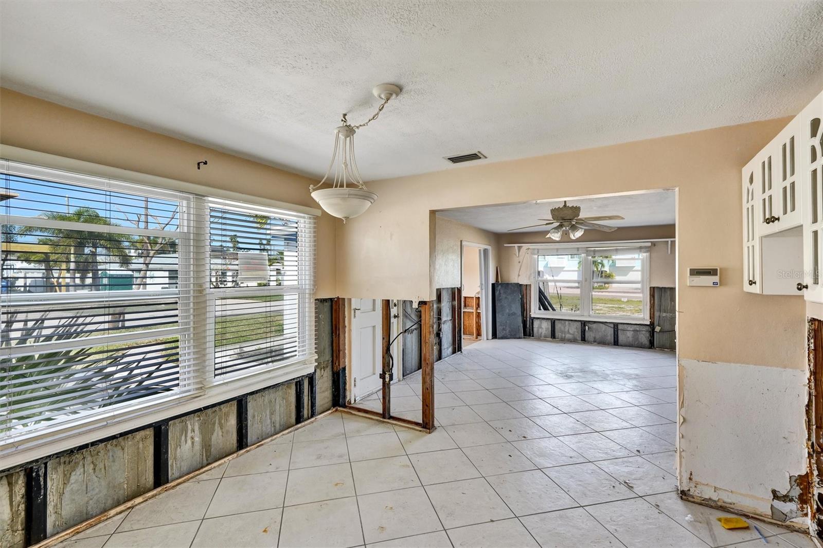 Image 8 of 21 For 135 143rd Avenue E