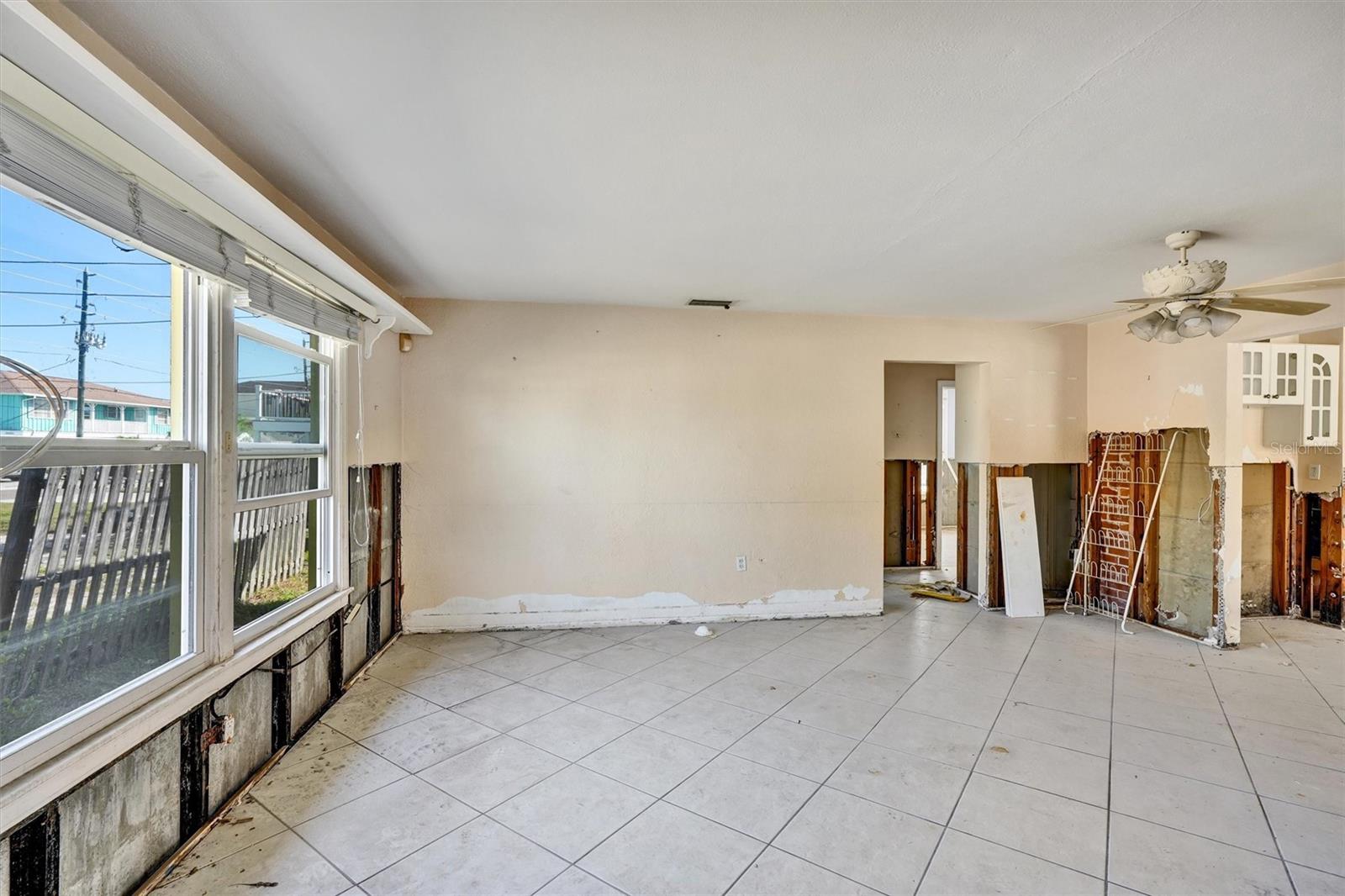 Image 9 of 21 For 135 143rd Avenue E