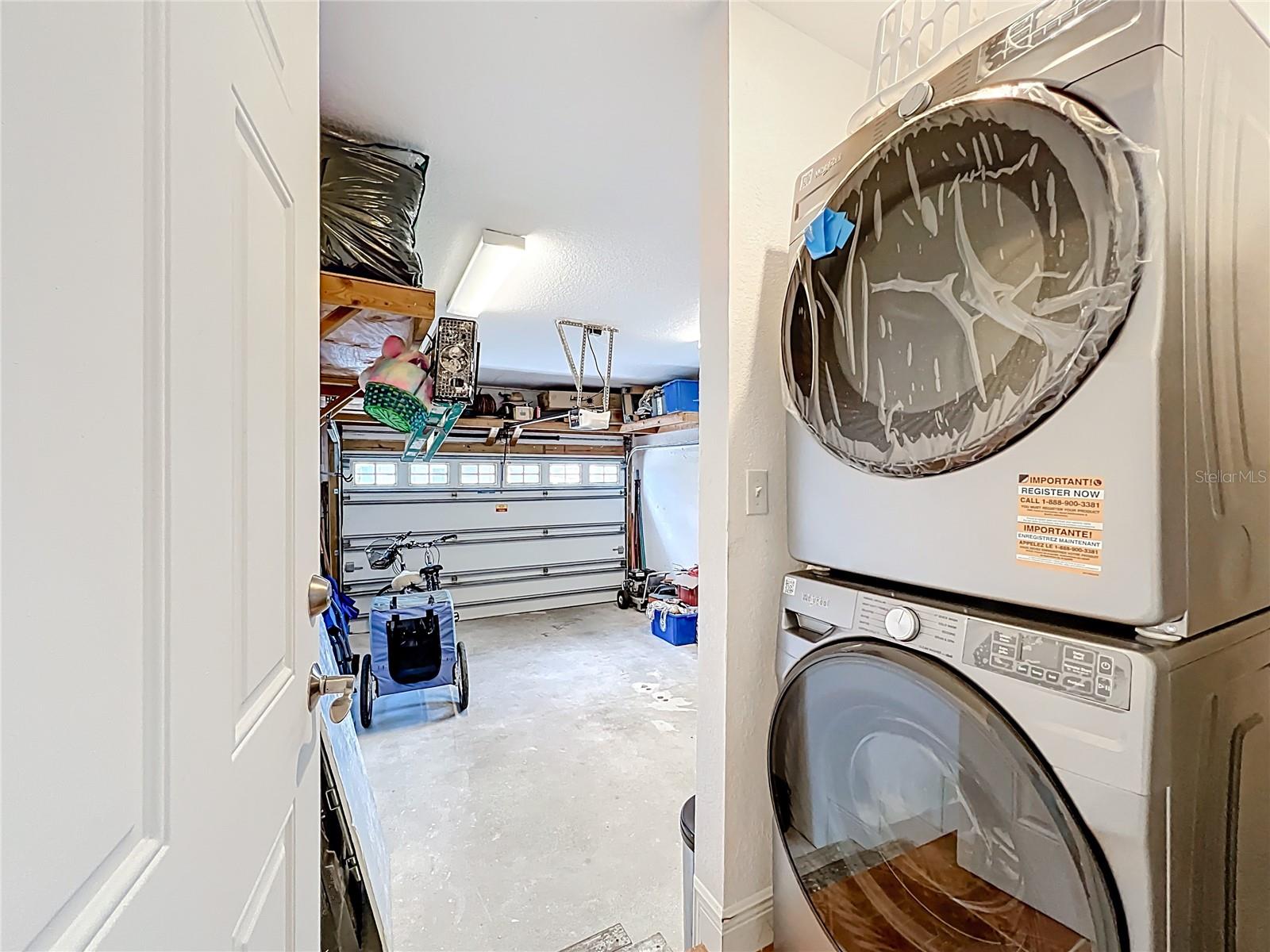 Listing photo id 39 for 2824 47th Street S