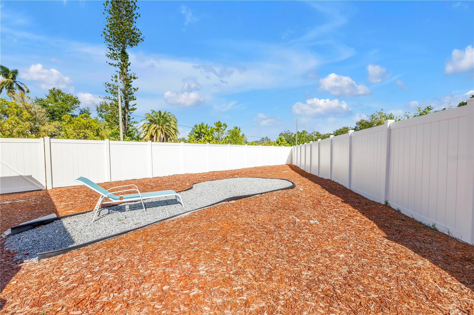 Image 20 of 30 For 844 Brookwood Drive S