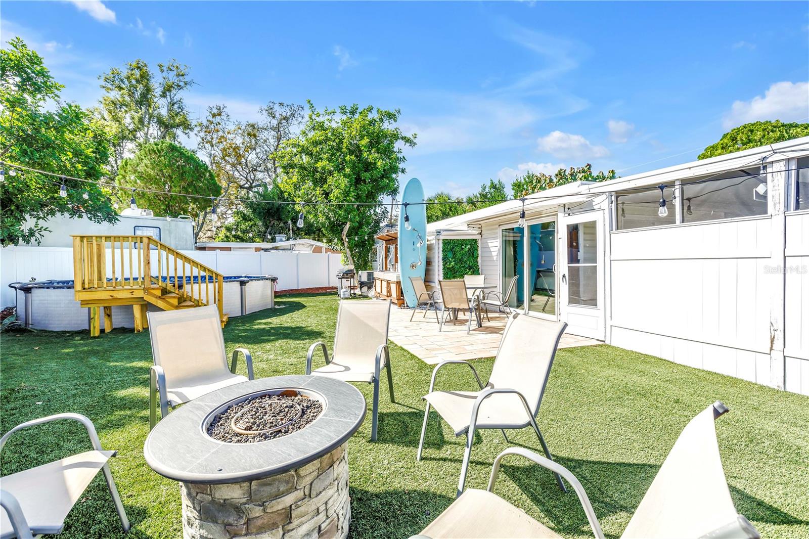 Image 21 of 30 For 844 Brookwood Drive S