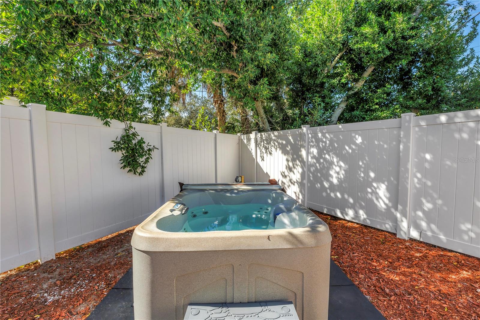 Image 28 of 30 For 844 Brookwood Drive S