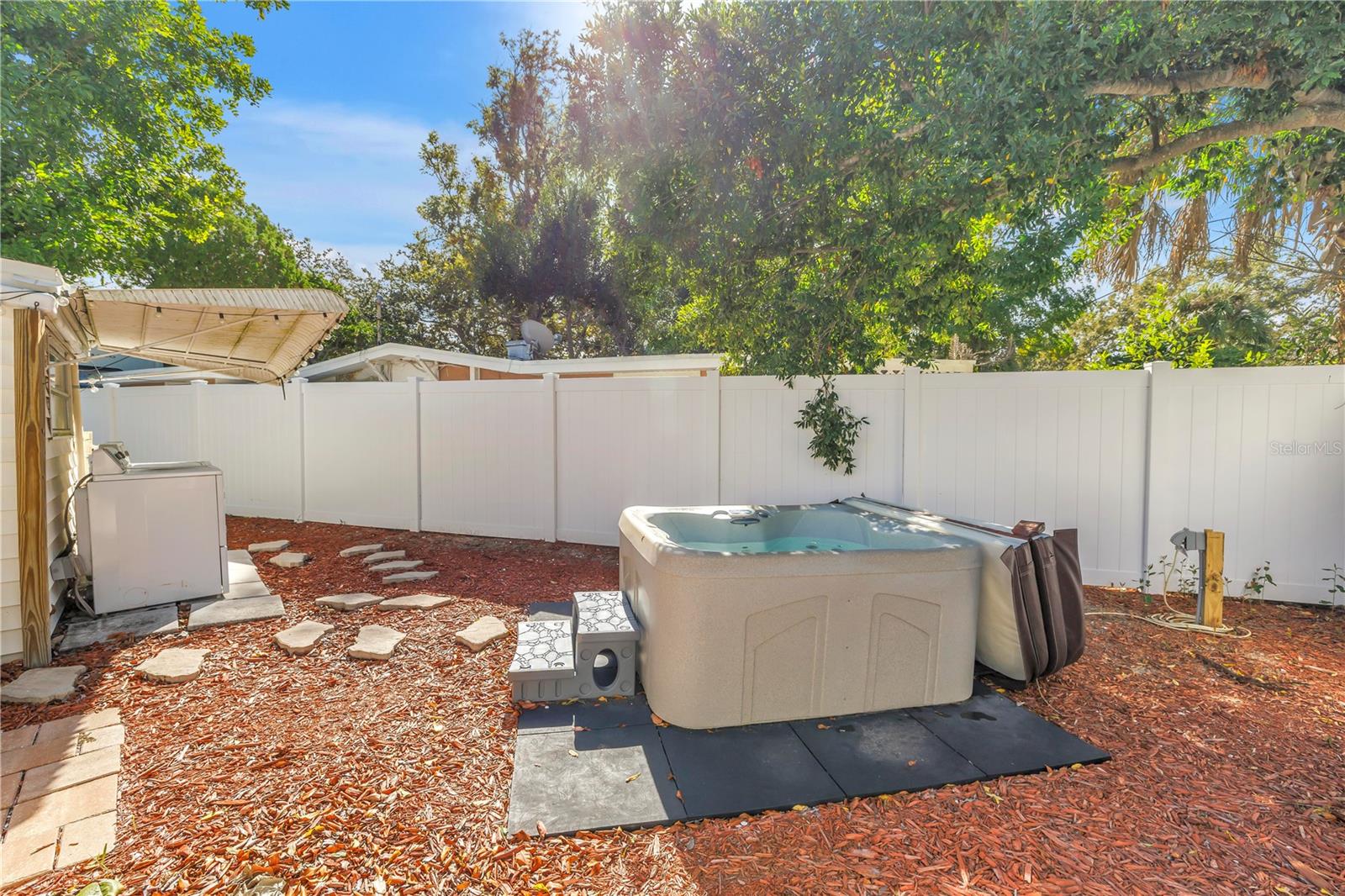 Image 29 of 30 For 844 Brookwood Drive S