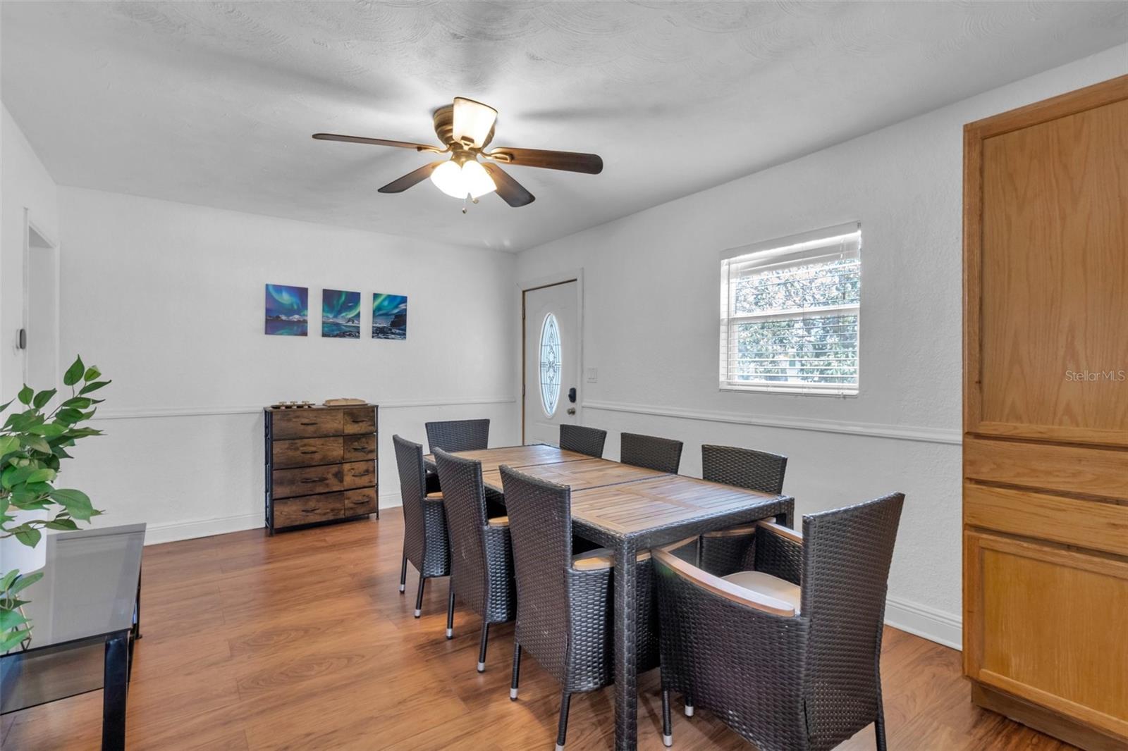 Image 10 of 57 For 1796 Harbor Drive