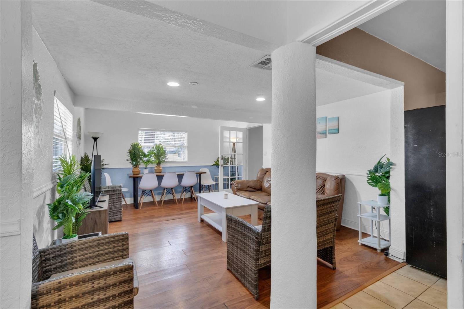 Image 11 of 57 For 1796 Harbor Drive