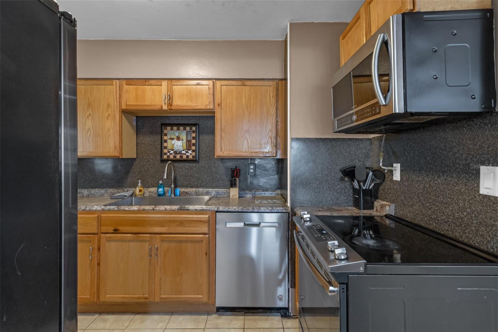 Image 17 of 57 For 1796 Harbor Drive