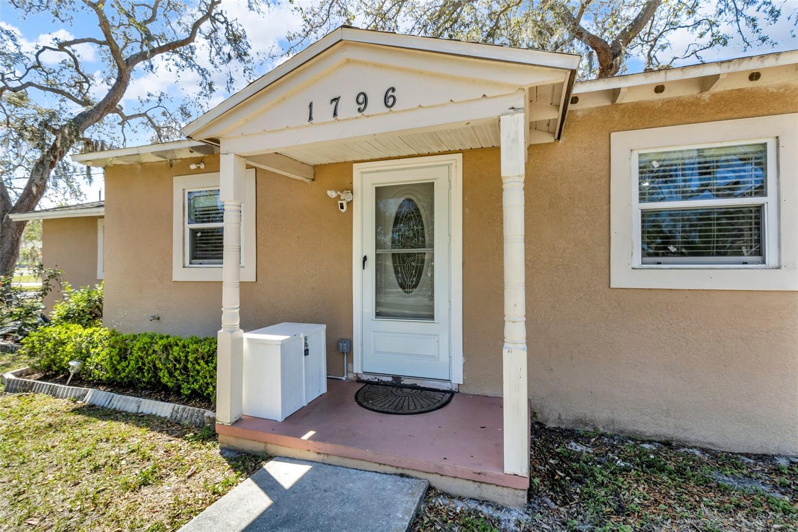 Image 2 of 57 For 1796 Harbor Drive