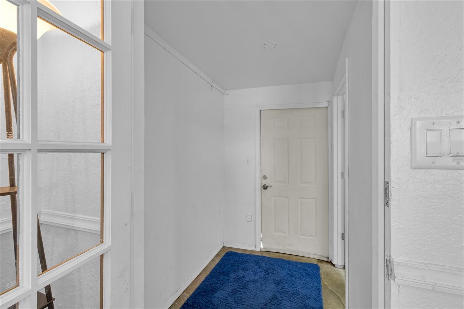 Image 21 of 57 For 1796 Harbor Drive