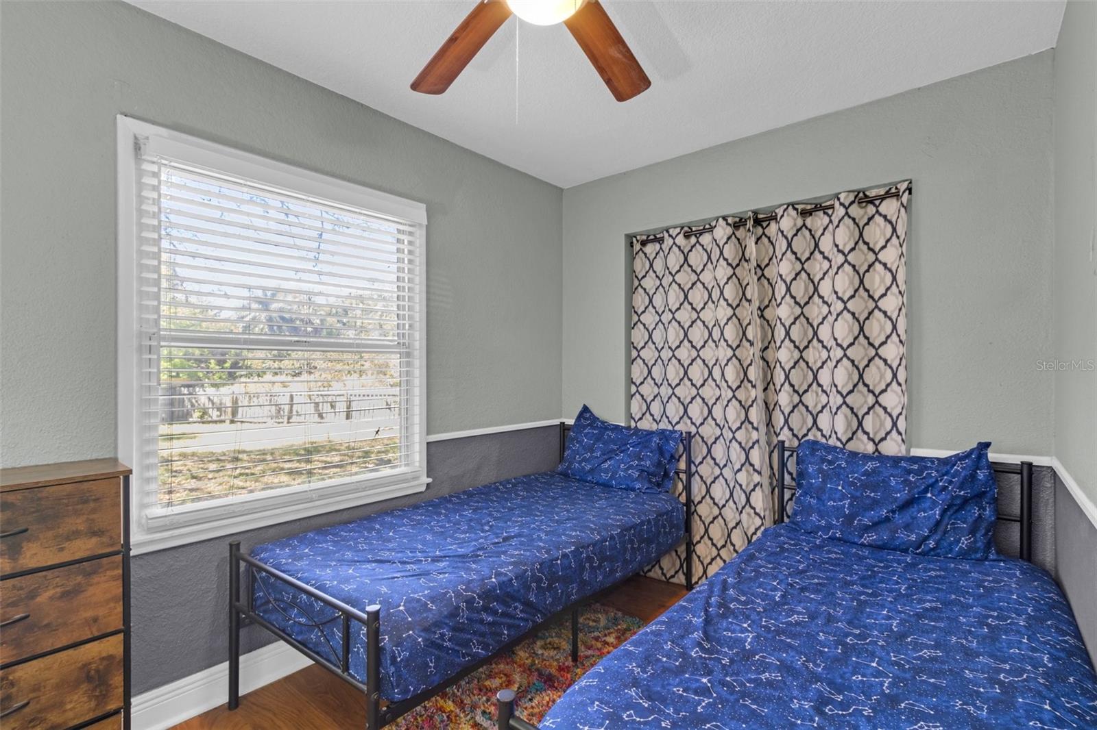 Image 26 of 57 For 1796 Harbor Drive