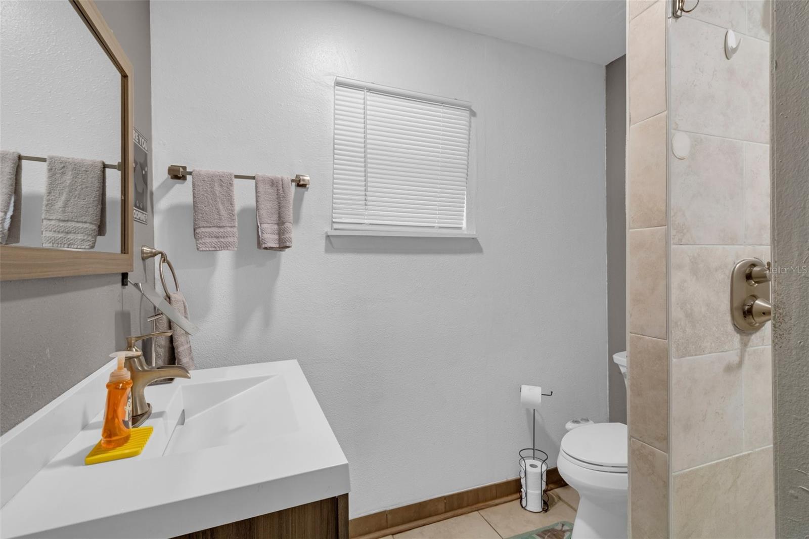 Image 35 of 57 For 1796 Harbor Drive