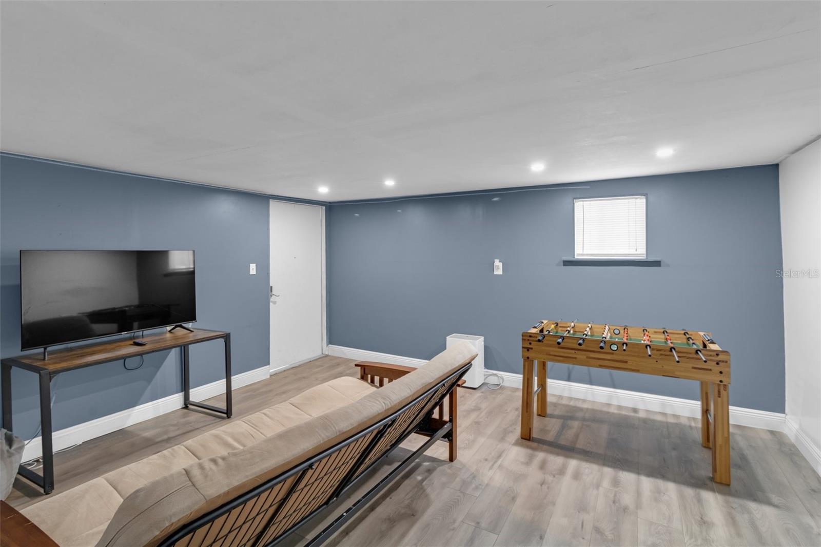 Image 40 of 57 For 1796 Harbor Drive