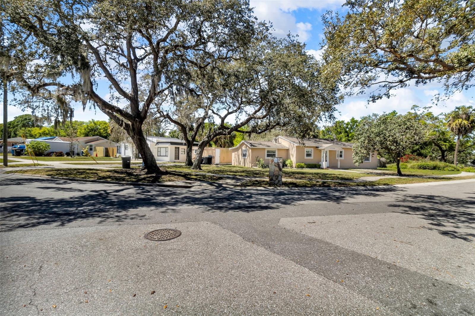 Image 5 of 57 For 1796 Harbor Drive