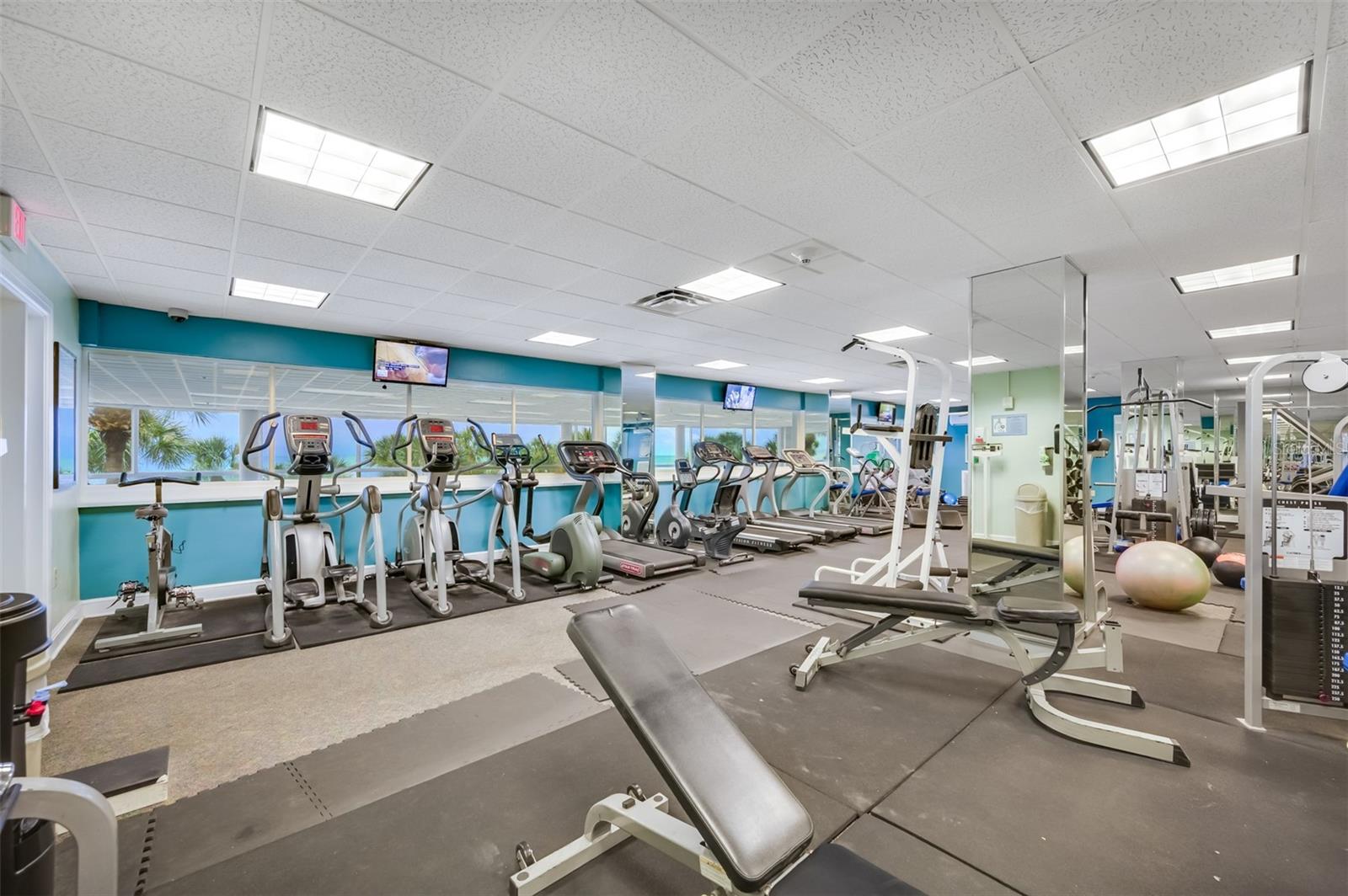 Image 48 of 55 For 880 Mandalay Avenue N207