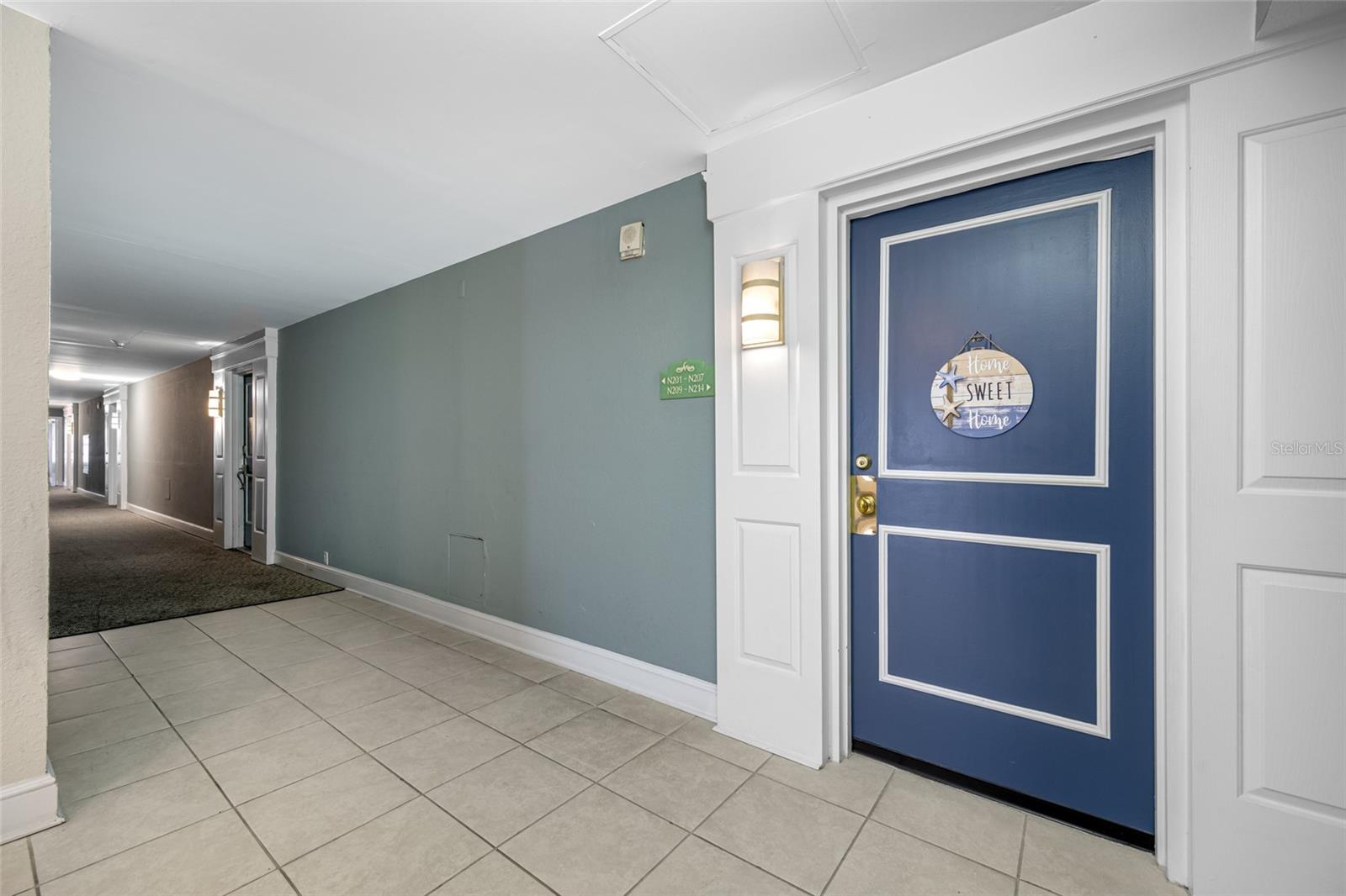 Image 5 of 55 For 880 Mandalay Avenue N207