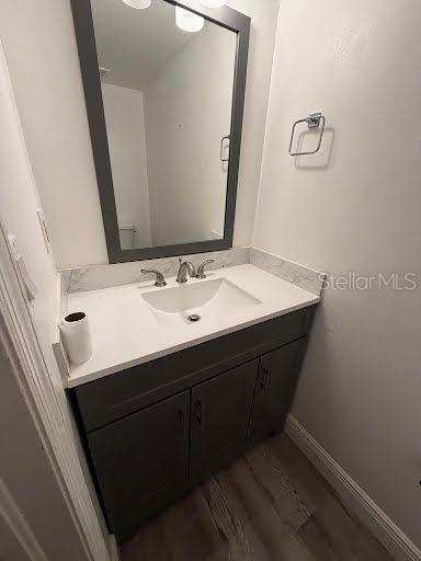 Image 17 of 24 For 1517 Chateaux De Ville Court