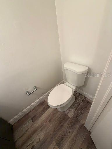 Image 18 of 24 For 1517 Chateaux De Ville Court