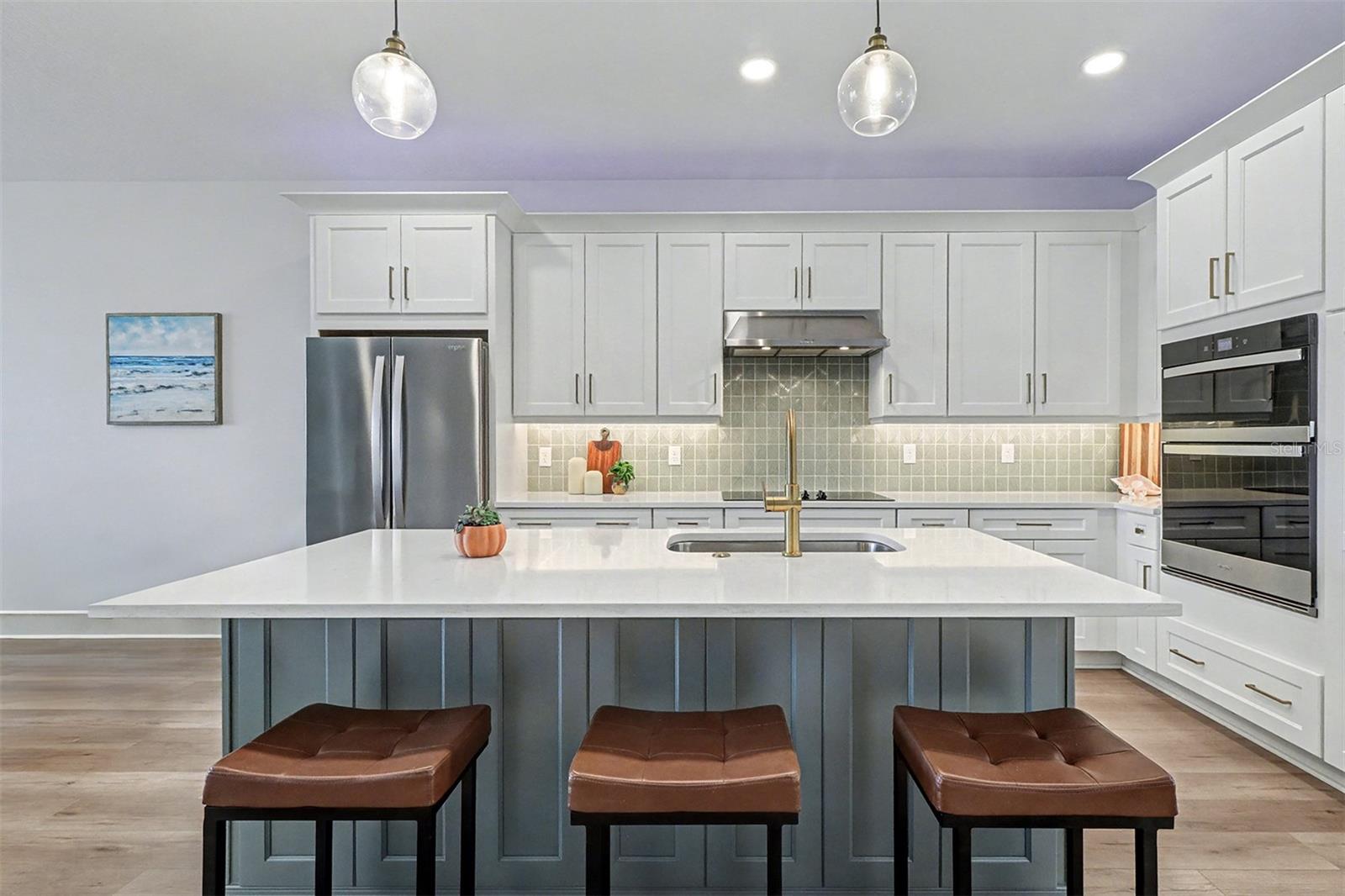 Image 12 of 38 For 9936 Key Haven Road