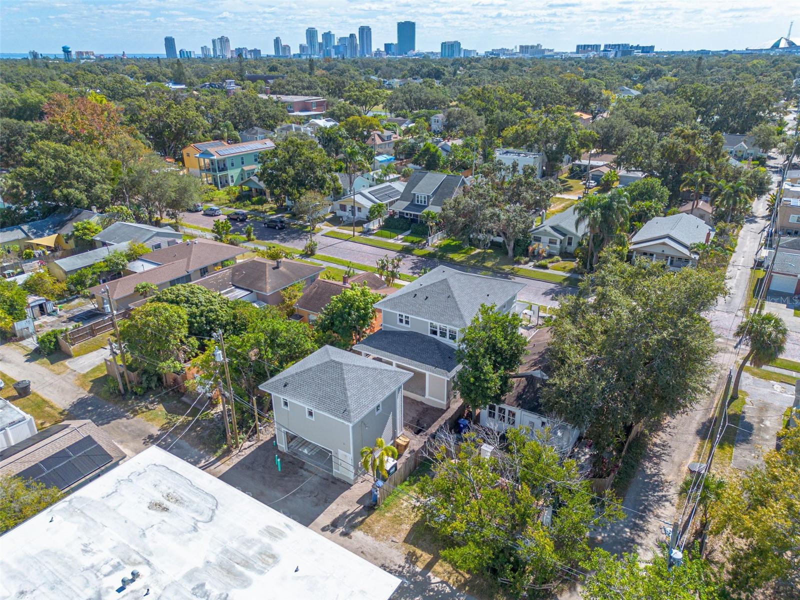 Image 12 of 15 For 1521 21st Avenue N