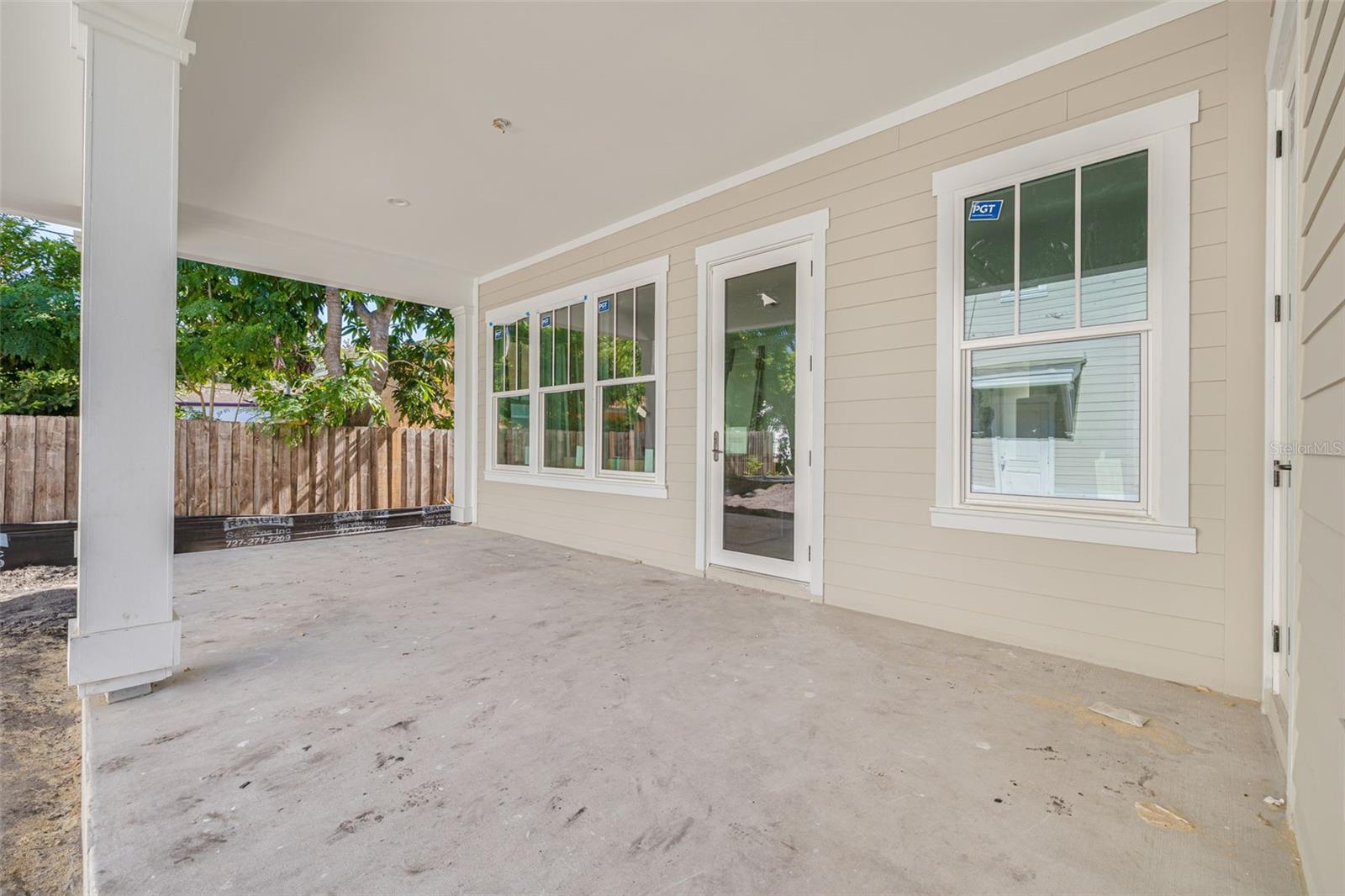 Image 8 of 15 For 1521 21st Avenue N