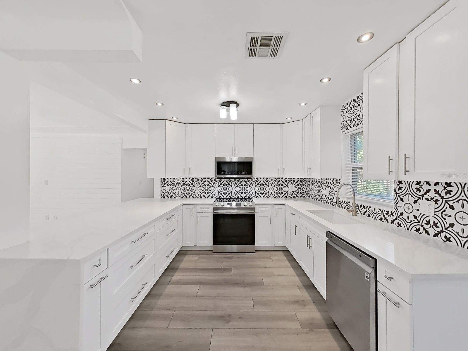 Image 10 of 44 For 1837 Audrey Drive