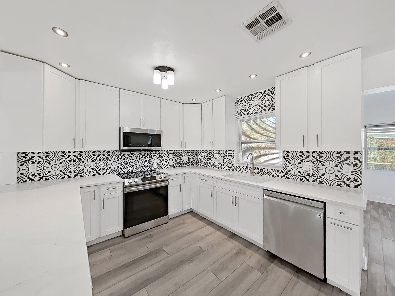 Image 11 of 44 For 1837 Audrey Drive