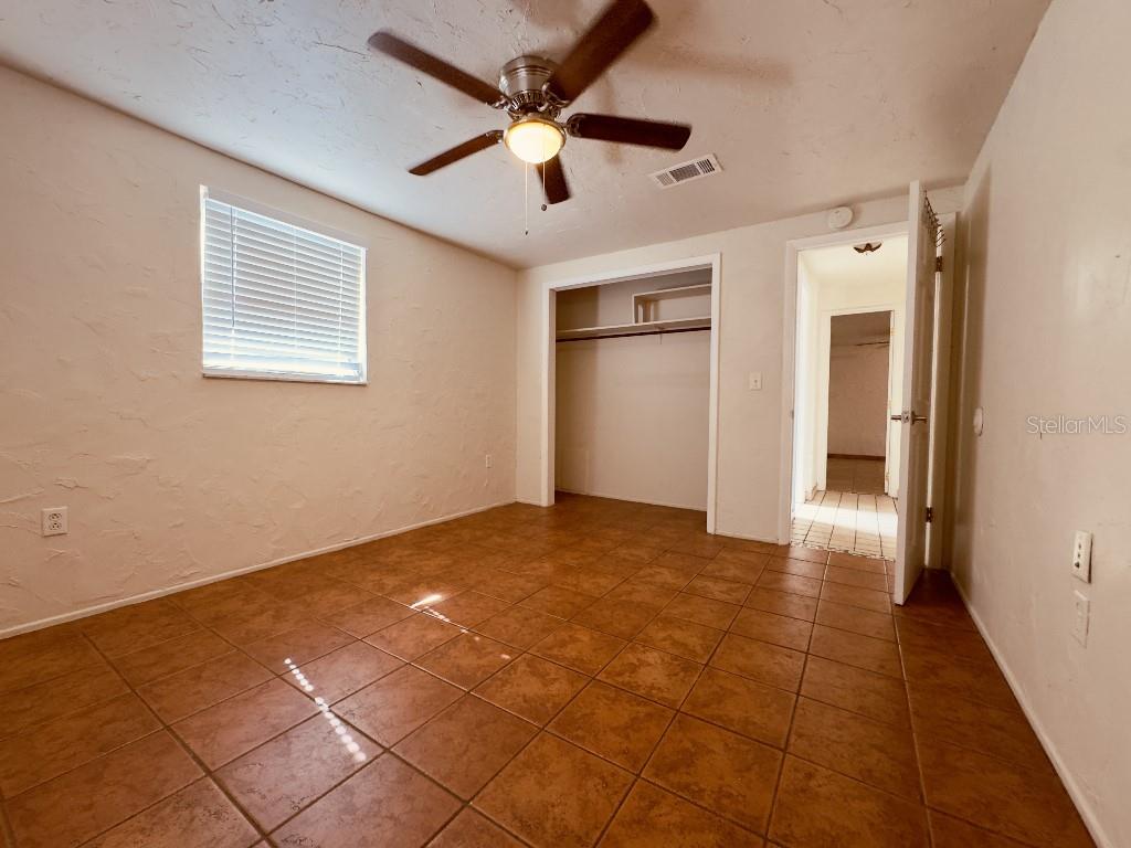 Image 24 of 37 For 20 Euclid Avenue