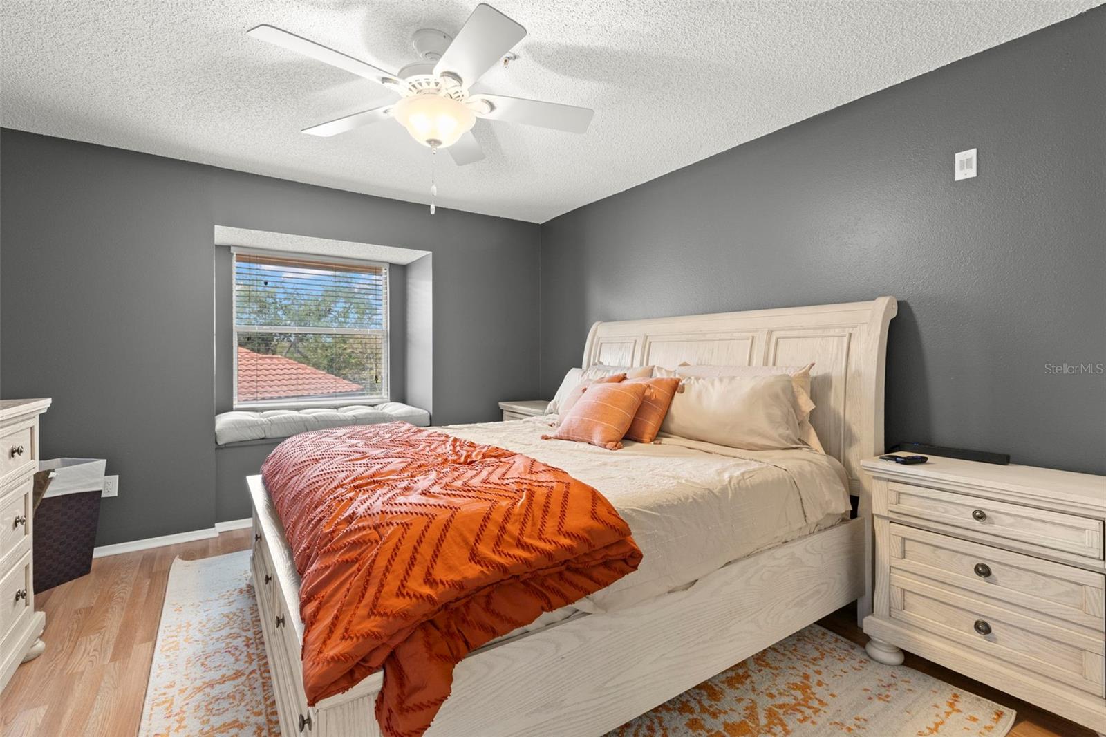 Listing photo id 10 for 2400 Feather Sound Drive 636