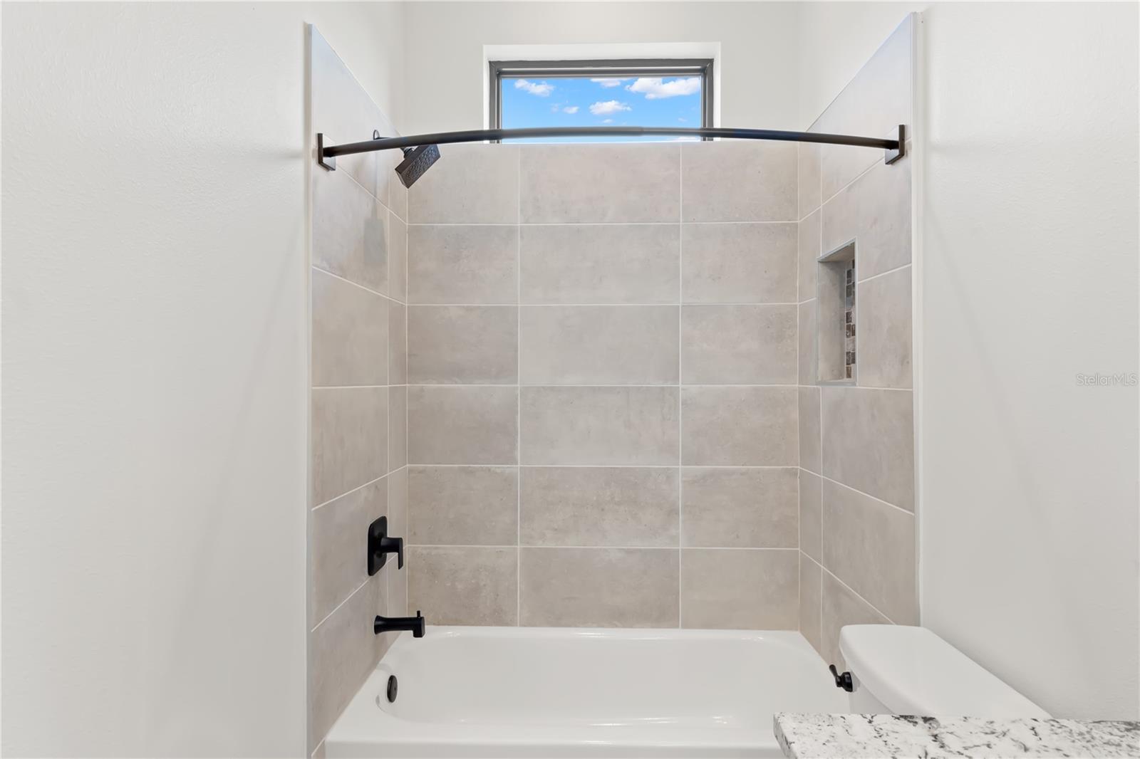 Image 16 of 46 For 411 Tennessee Avenue