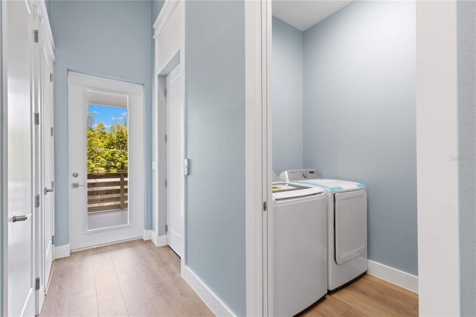 Image 24 of 46 For 411 Tennessee Avenue