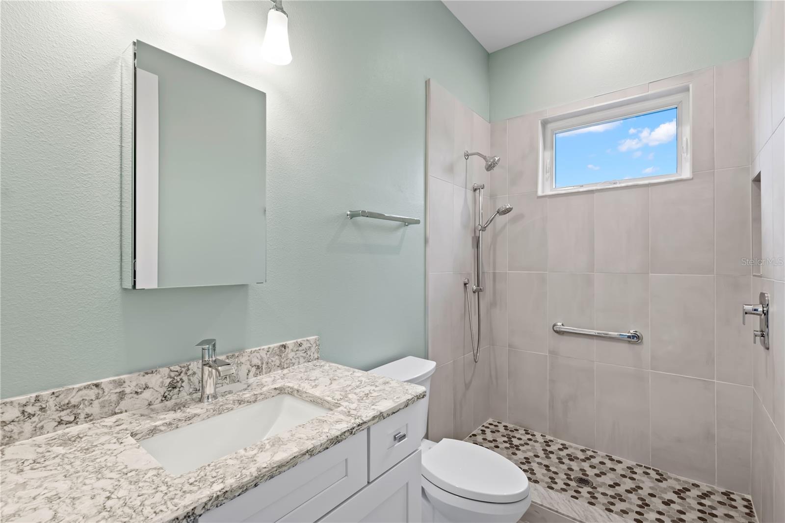 Image 25 of 46 For 411 Tennessee Avenue