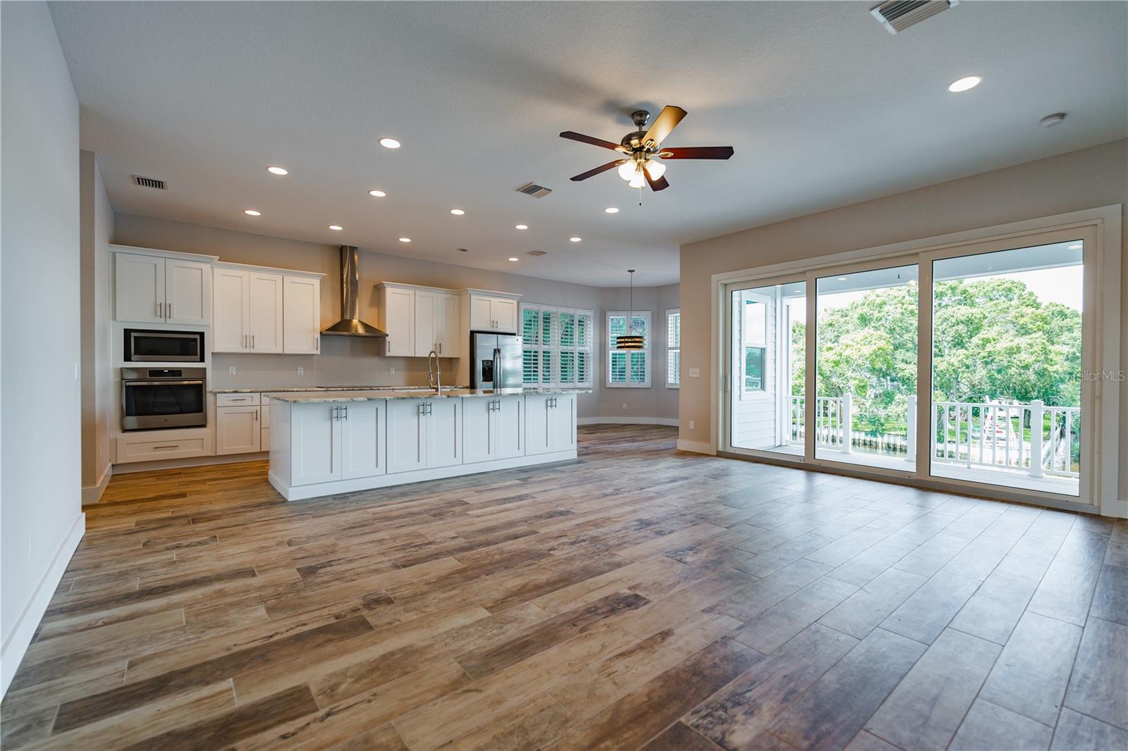 Image 34 of 46 For 411 Tennessee Avenue