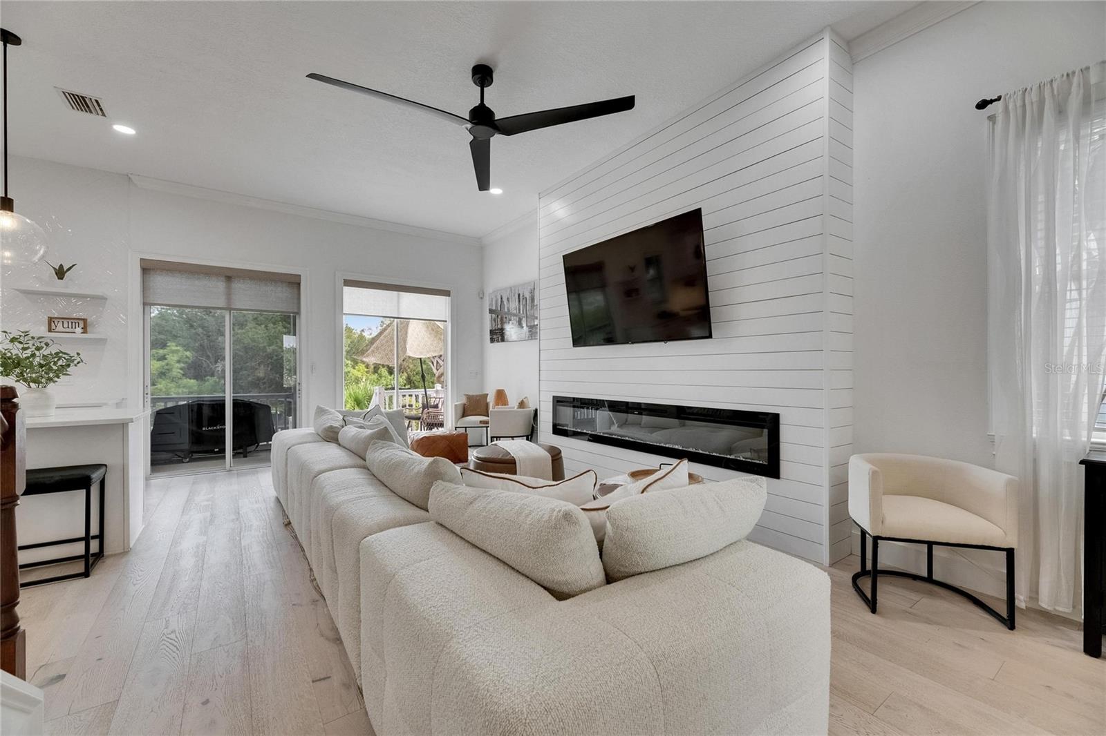 Image 10 of 64 For 6512 Simone Shores Circle