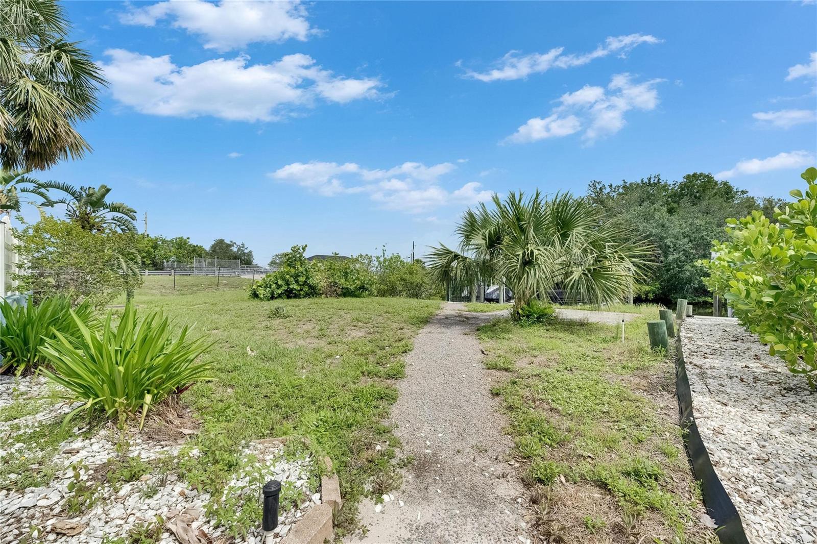 Image 53 of 64 For 6512 Simone Shores Circle