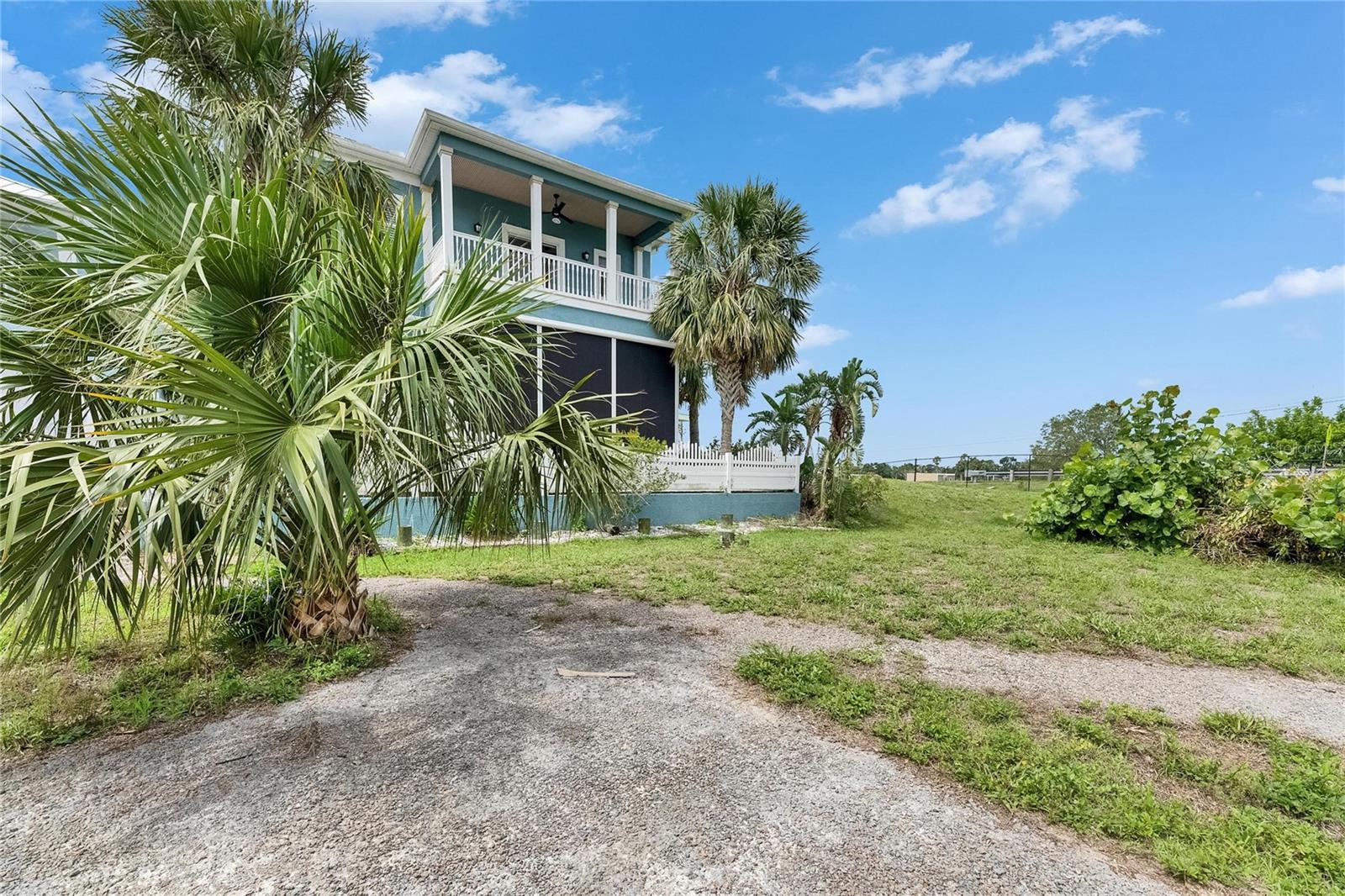 Image 54 of 64 For 6512 Simone Shores Circle