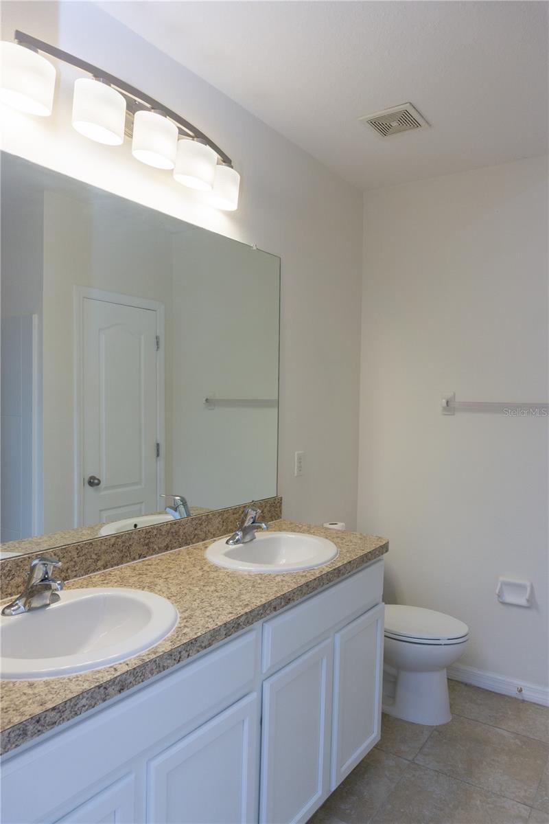 Image 19 of 44 For 12823 Buffalo Run Drive