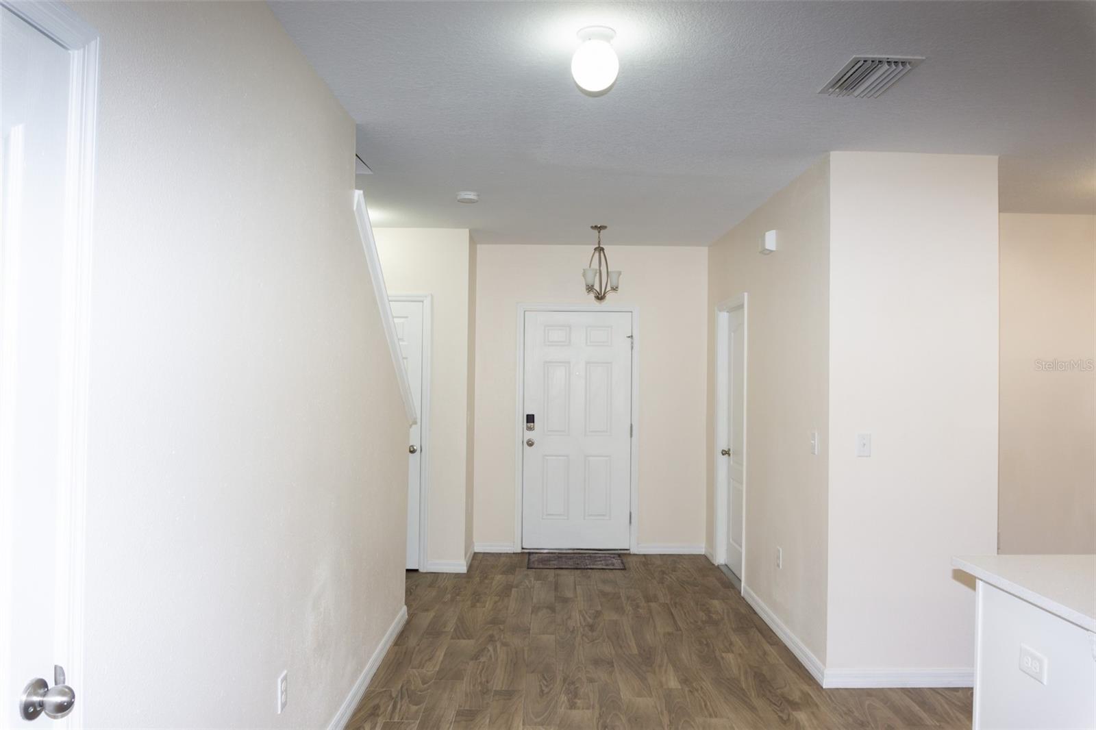 Image 7 of 44 For 12823 Buffalo Run Drive