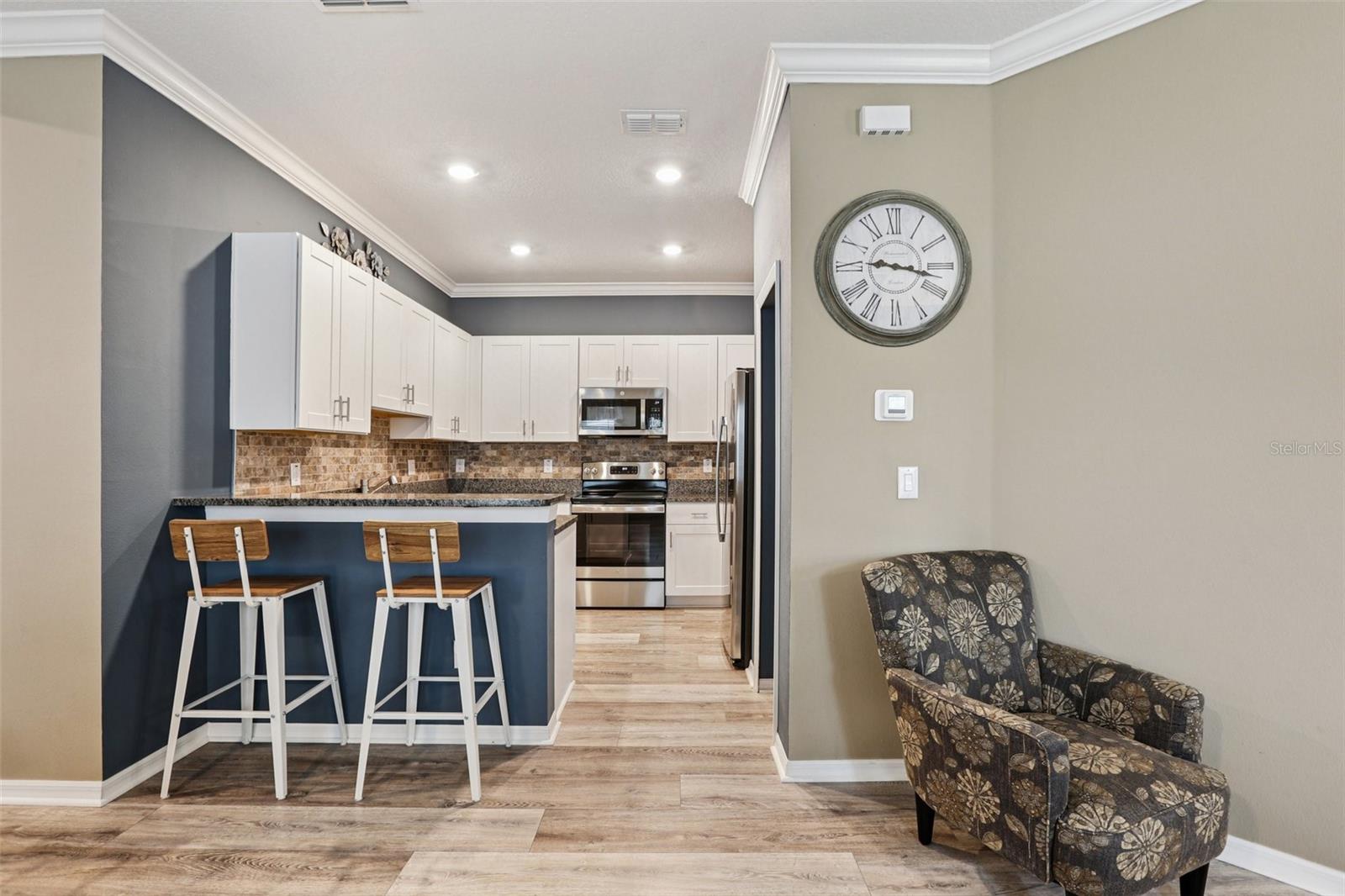 Image 10 of 40 For 6862 Ripple Pond Loop