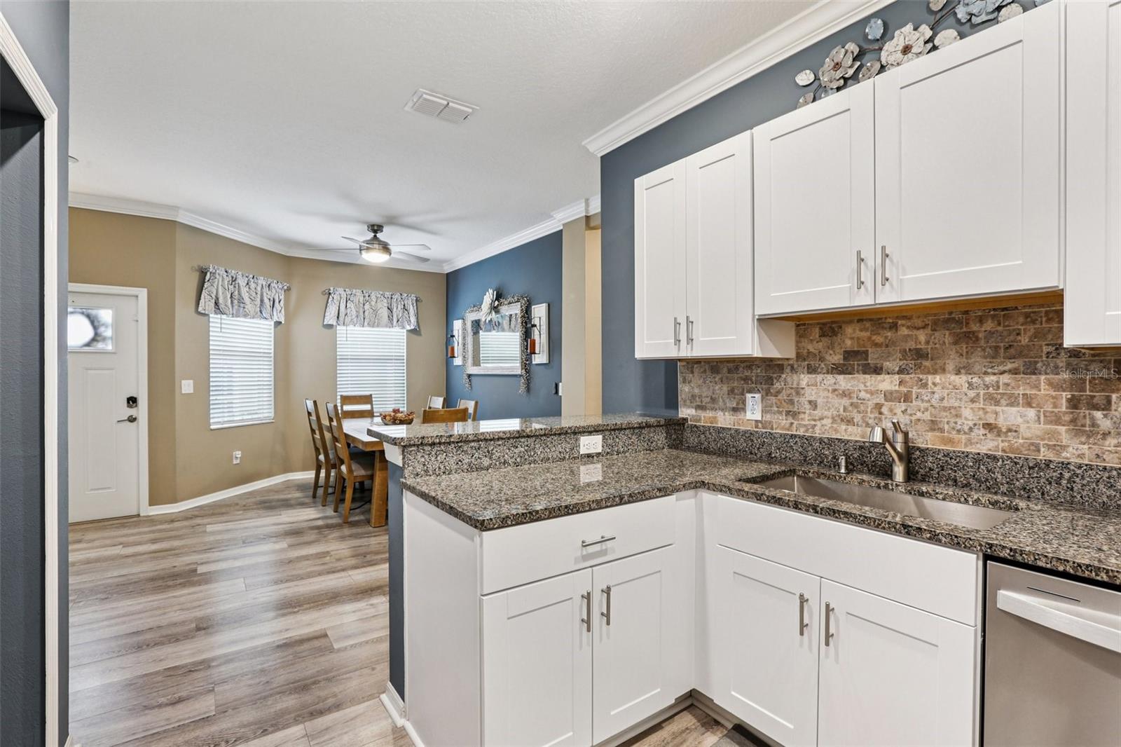 Image 14 of 40 For 6862 Ripple Pond Loop