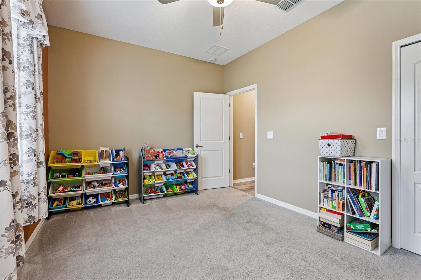 Image 22 of 40 For 6862 Ripple Pond Loop