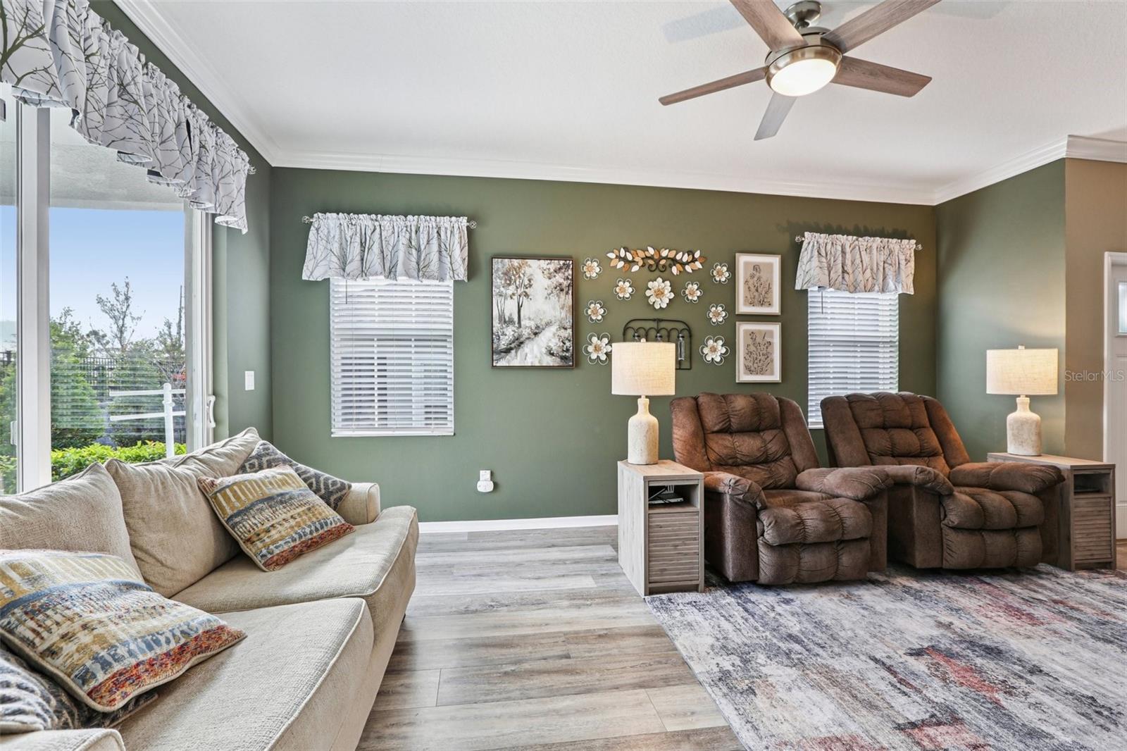 Image 5 of 40 For 6862 Ripple Pond Loop