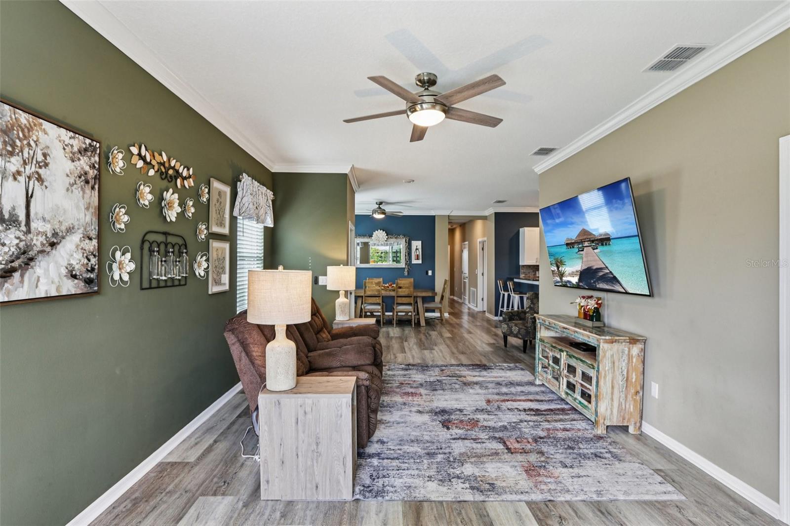 Image 6 of 40 For 6862 Ripple Pond Loop