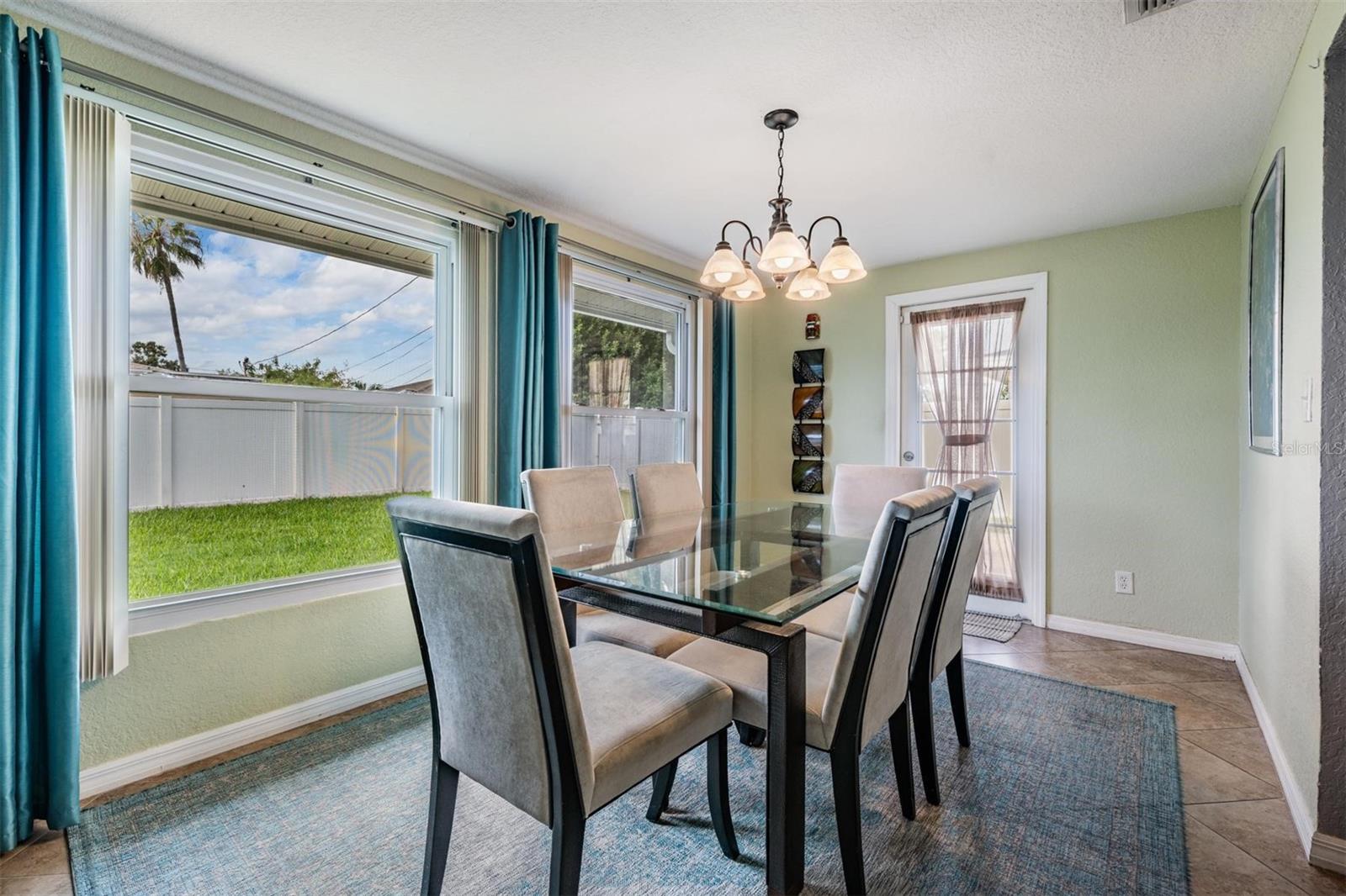 Image 13 of 25 For 8826 109th Lane