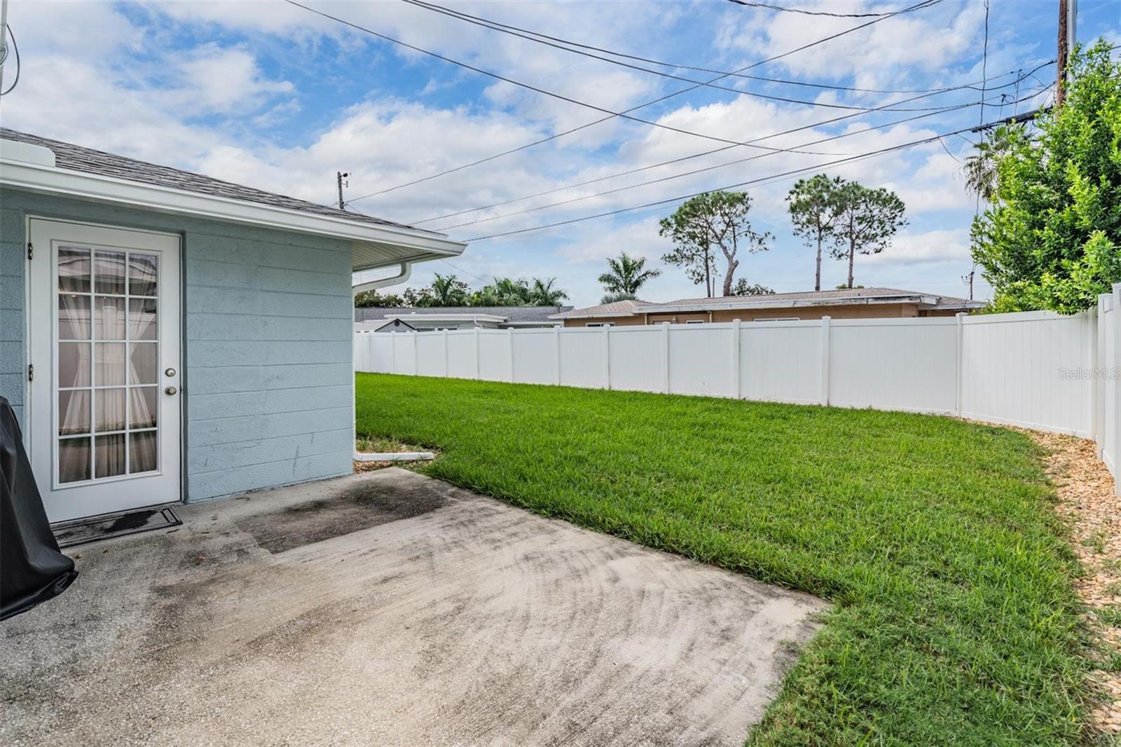 Image 22 of 25 For 8826 109th Lane