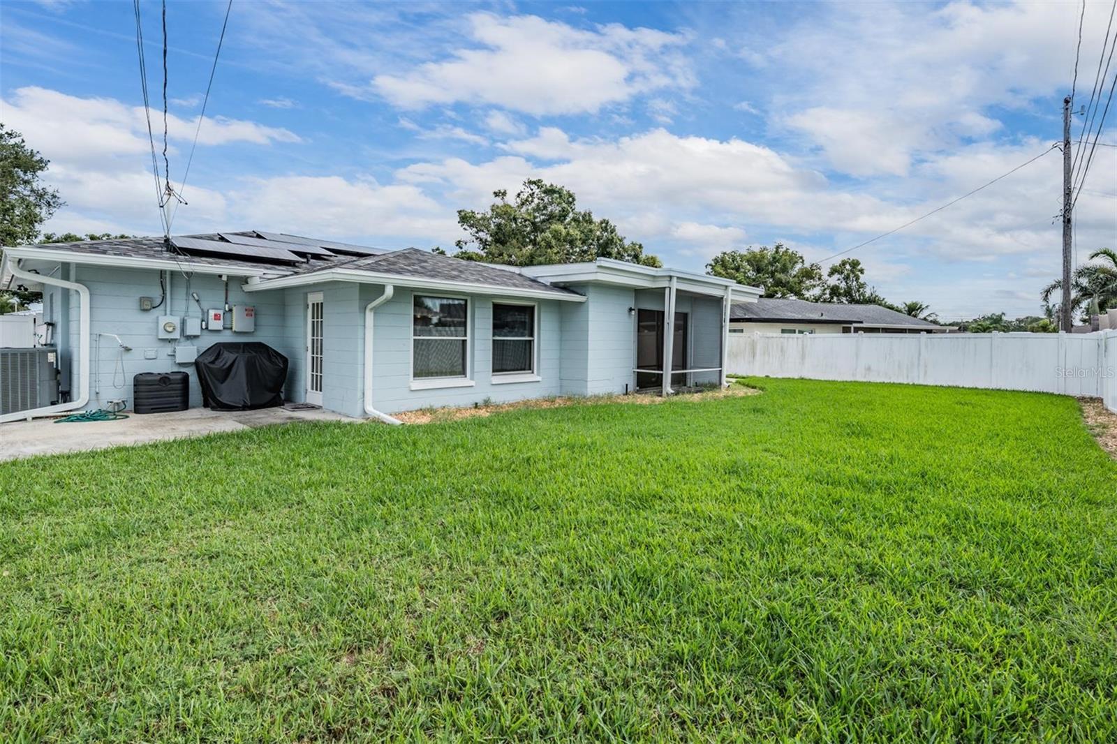 Image 23 of 25 For 8826 109th Lane