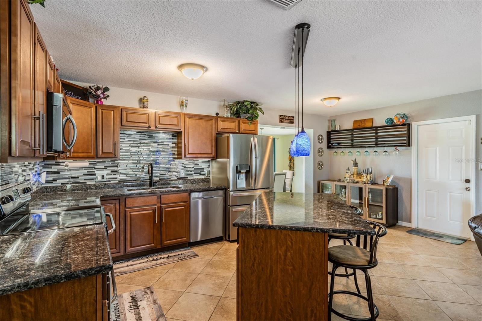 Image 7 of 25 For 8826 109th Lane