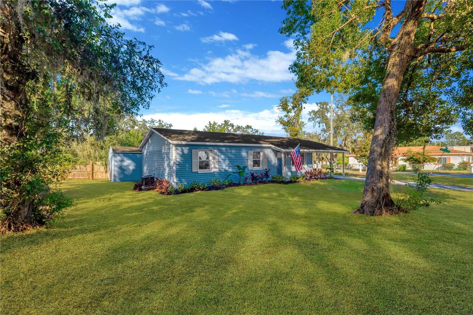 Image 14 of 23 For 6800 Lyman Avenue