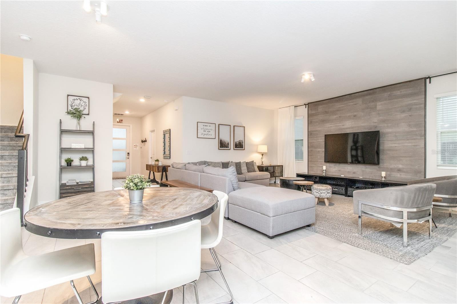 Image 9 of 17 For 2850 Stanza Court